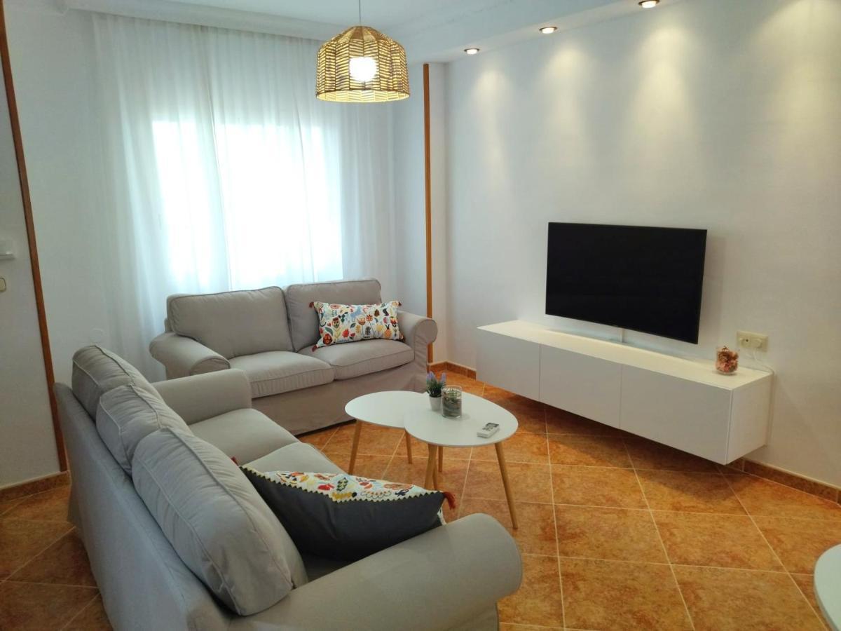 Casa Playa, Terraza Y Garaje Daire Nerja Dış mekan fotoğraf