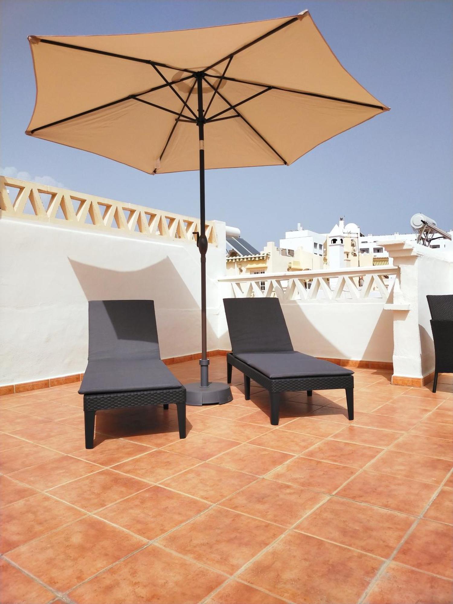 Casa Playa, Terraza Y Garaje Daire Nerja Dış mekan fotoğraf